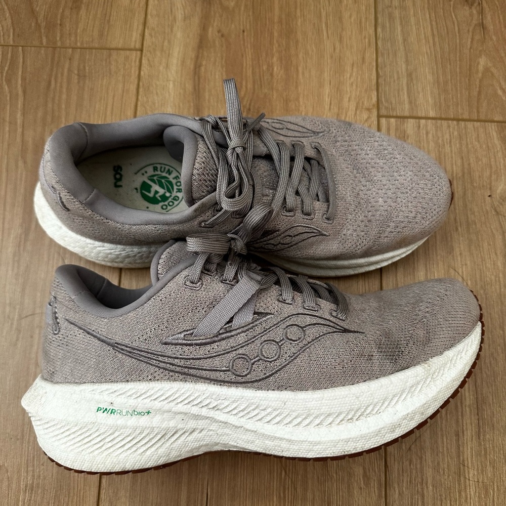 Saucony Triumph Run for Good